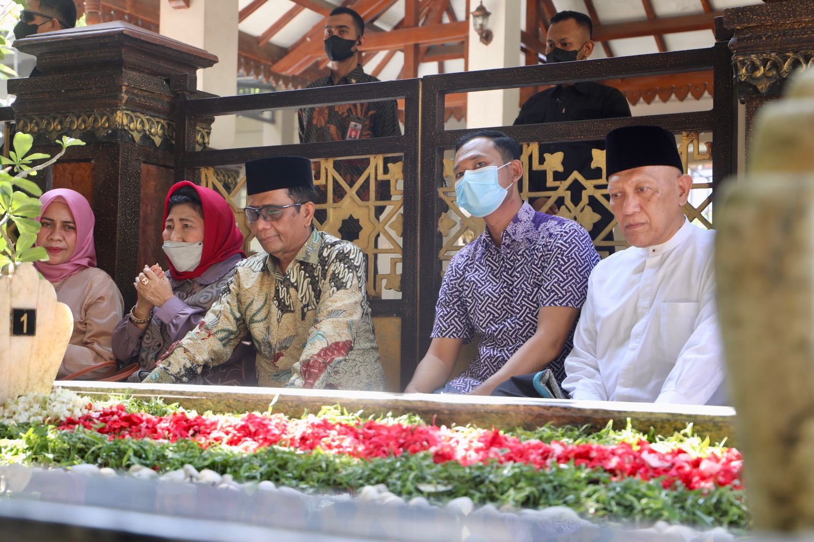 Mahfud ziarah