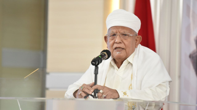 KH Syukron Ma'mun